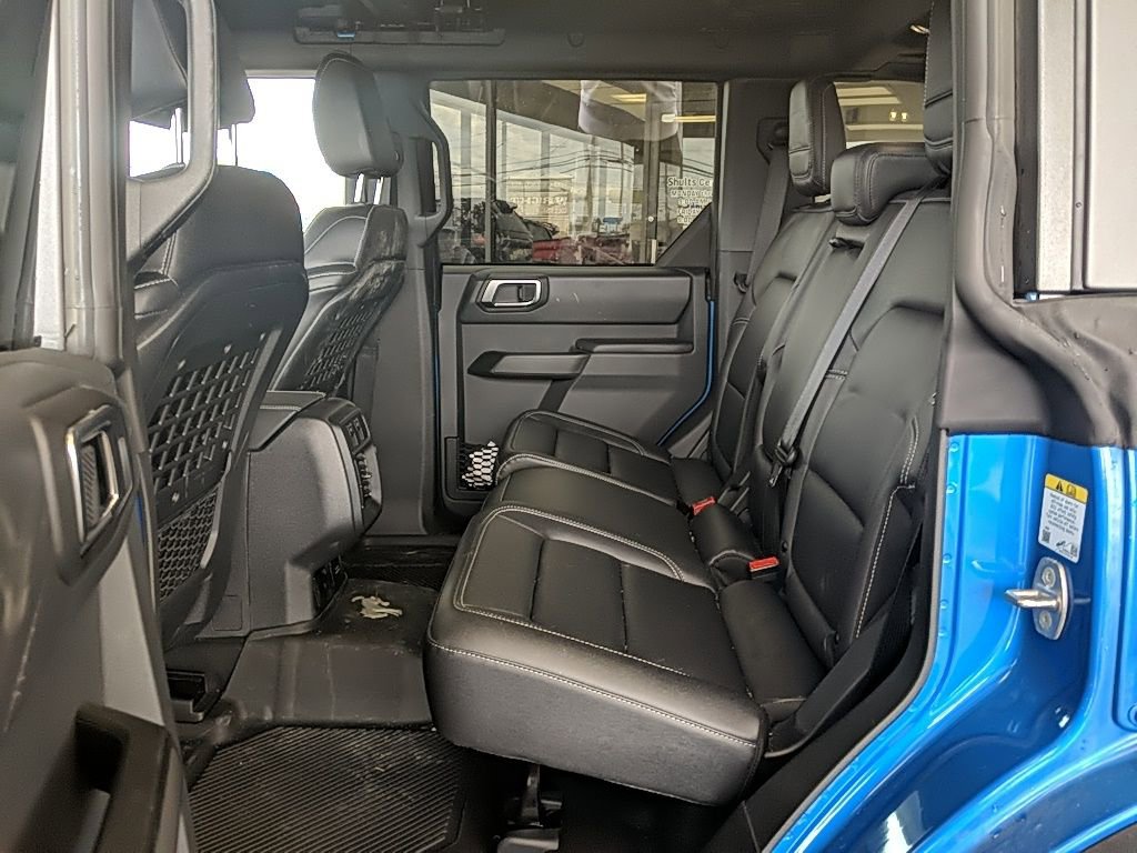 Used 2025 Ford Bronco Big Bend image 12