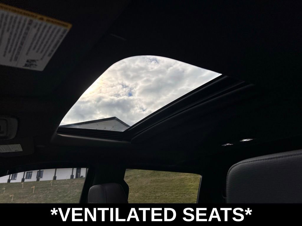 Certified 2022 GMC Sierra 1500 Denali w/ Denali Premium Package image 16