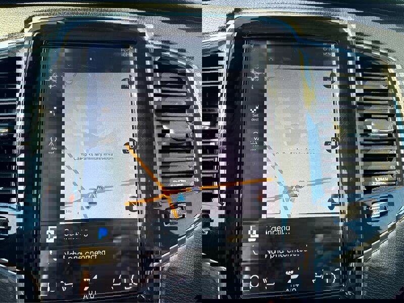 Used 2016 Volvo XC90 T6 Momentum w/ Momentum Plus Package image 71