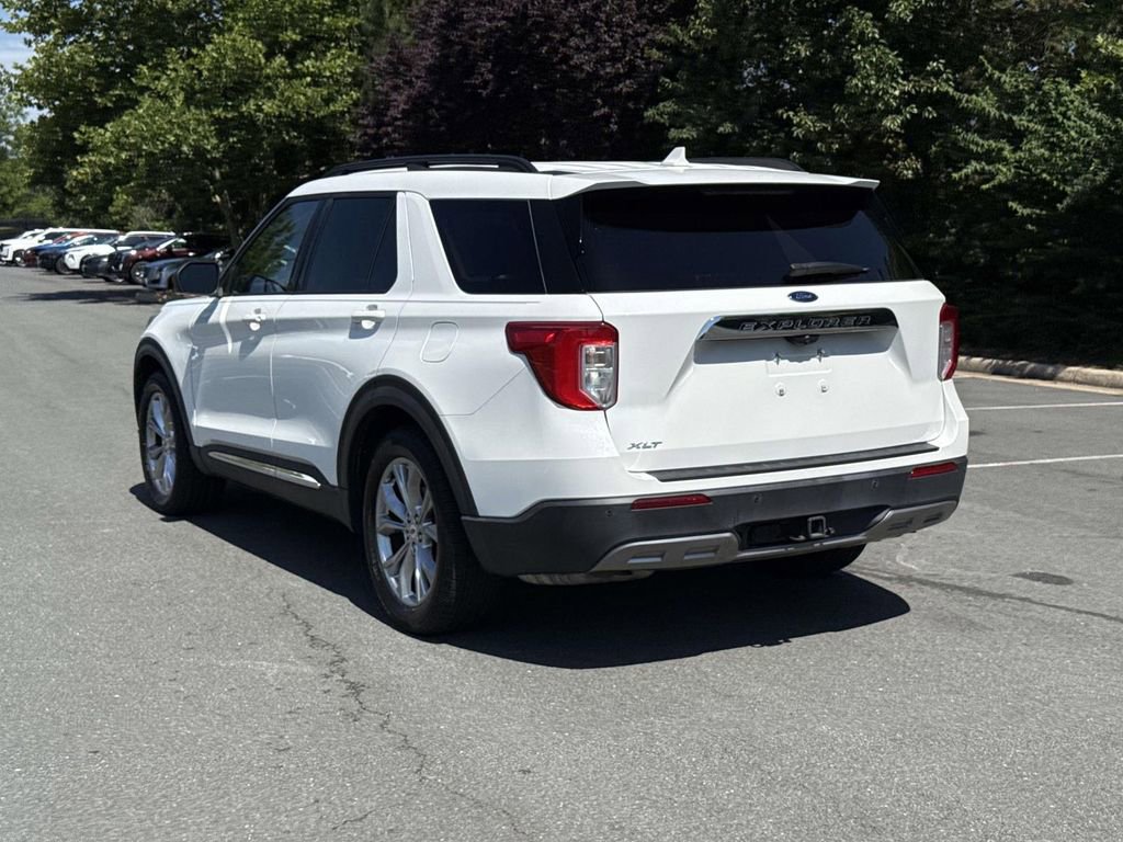 Used 2020 Ford Explorer XLT w/ Equipment Group 202A RWD image 21