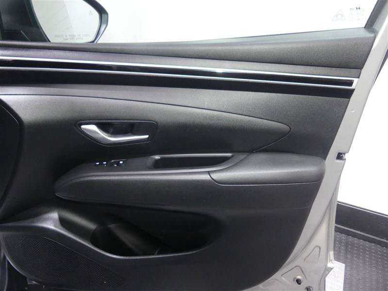 Used 2024 Hyundai Tucson SEL FWD image 19
