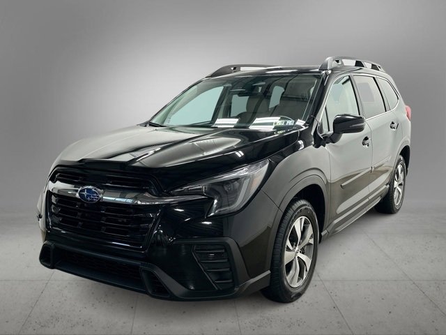 Used 2023 Subaru Ascent Premium w/ Convenience Package image 1