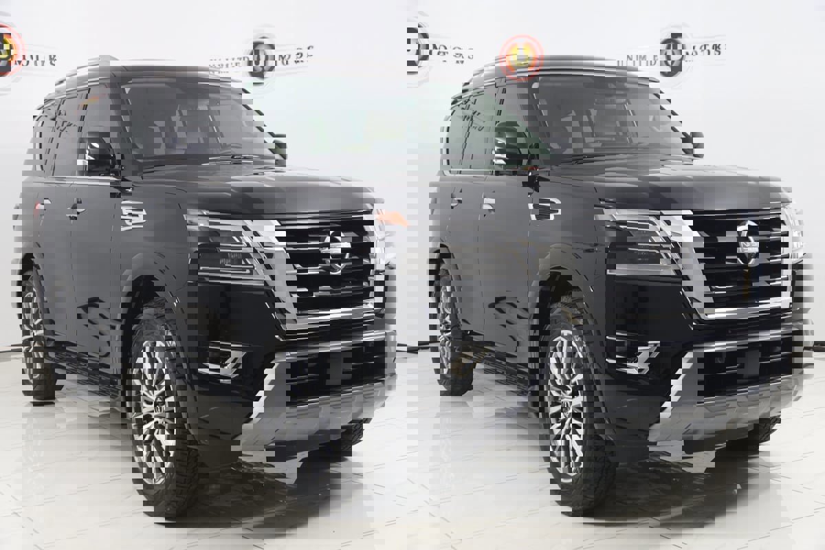 Used 2024 Nissan Armada SL w/ Captain's Chairs Package image 21