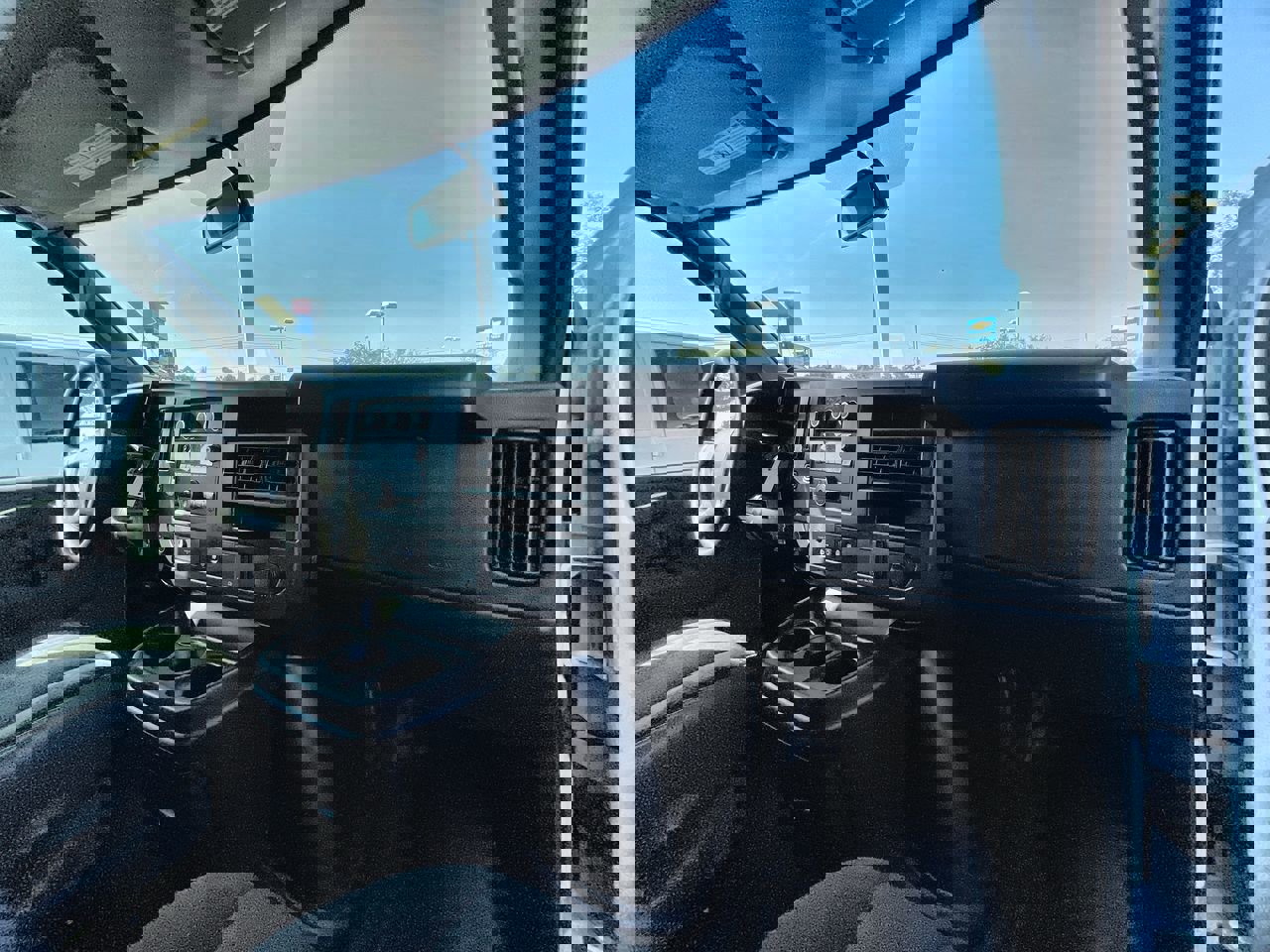 Used 2024 GMC Savana 2500 w/ Driver Convenience Package image 24