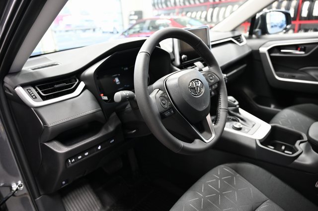 New 2025 Toyota RAV4 XLE image 20