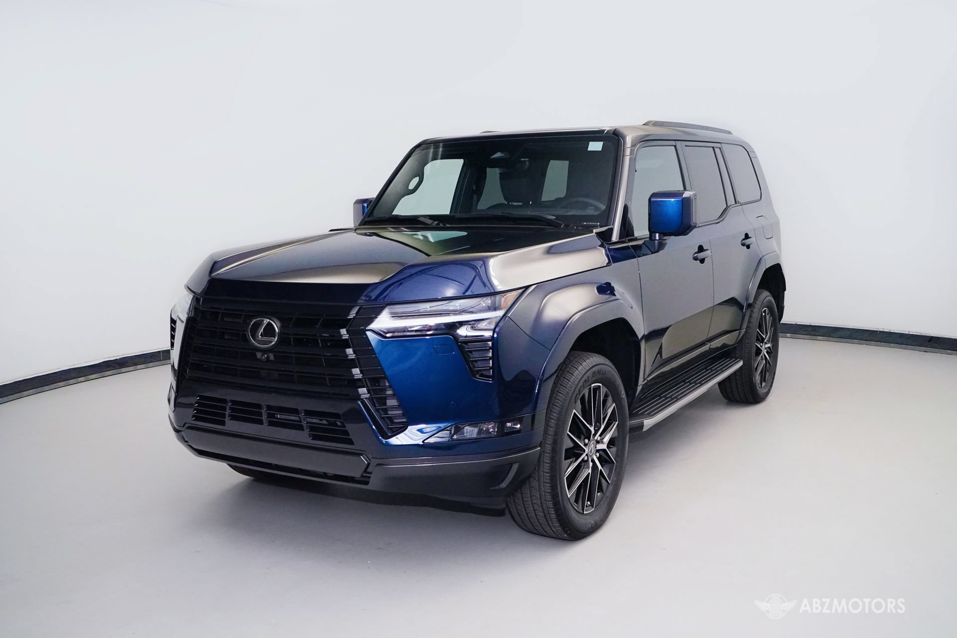 Used 2026 Lexus GX 550 AWD/4WD image 2