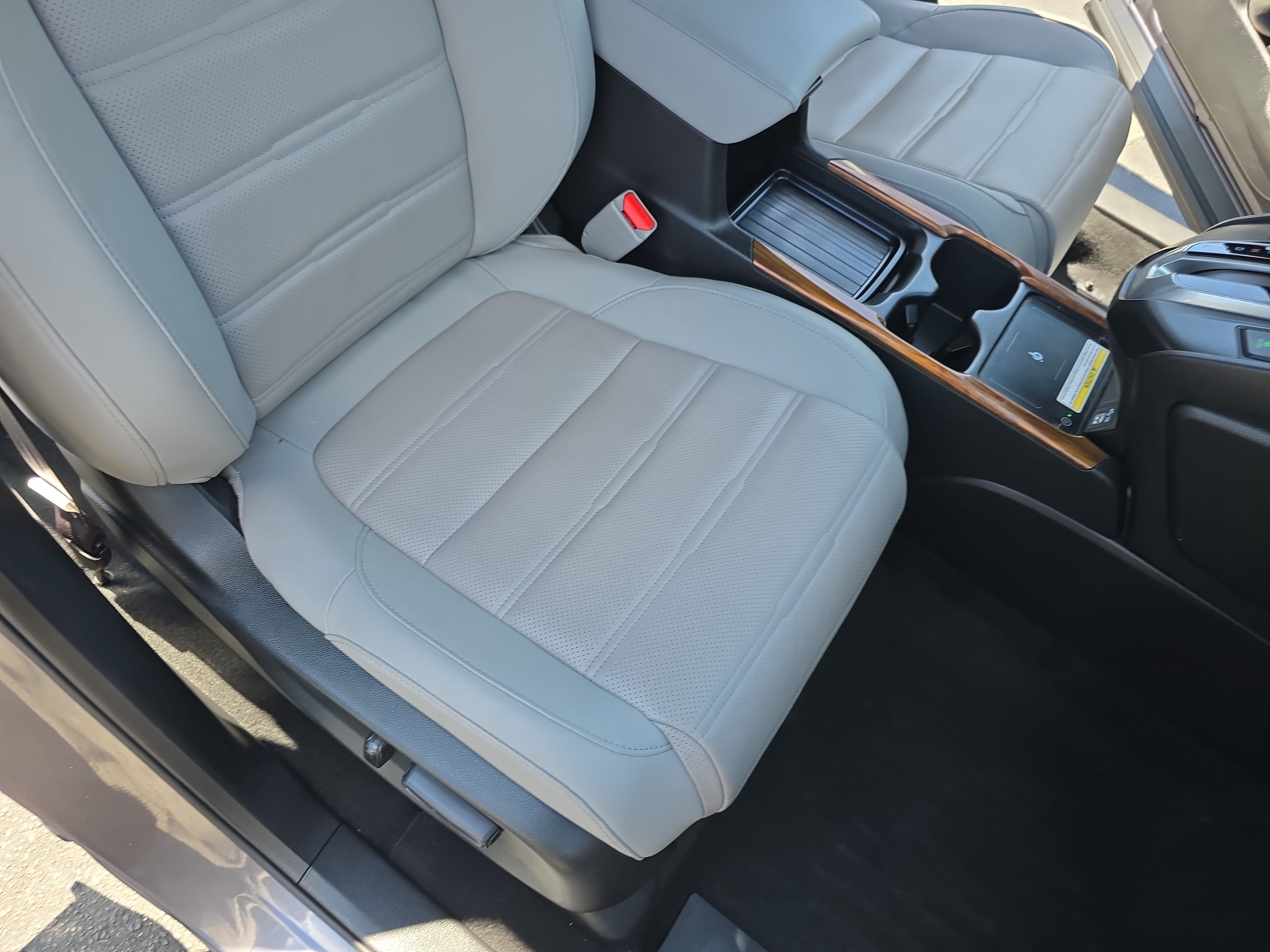 Used 2021 Honda CR-V Touring image 10