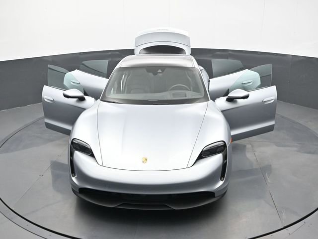 Used 2024 Porsche Taycan 4S AWD/4WD image 32