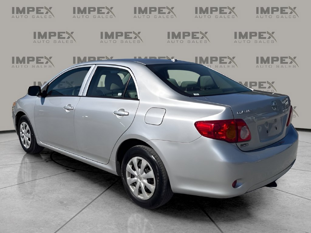 Used 2009 Toyota Corolla LE FWD image 3