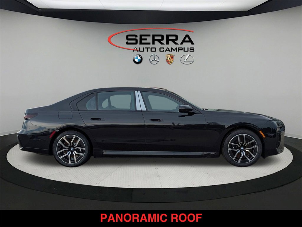 New 2025 BMW i7 eDrive50 w/ M Sport Package image 2