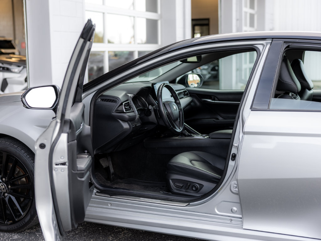 Used 2022 Toyota Camry XSE w/ Protection Package (Q2) (TMS) FWD image 27