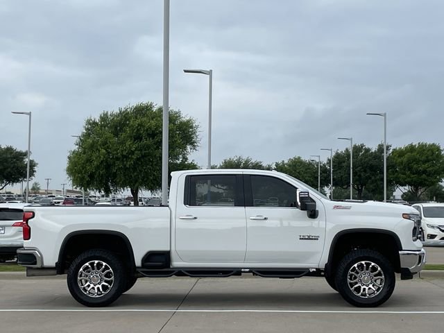 Used 2024 Chevrolet Silverado 2500 LTZ w/ LTZ Premium Texas Edition AWD/4WD image 3