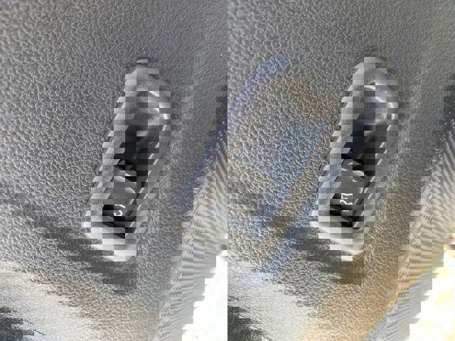 New 2026 Volkswagen Tiguan SE R-Line image 24