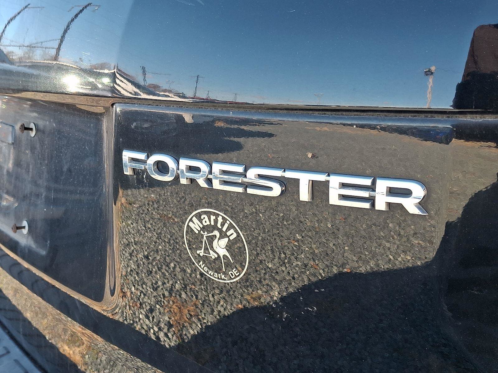 Used 2018 Subaru Forester 2.5i Premium w/ All-Weather Package image 14