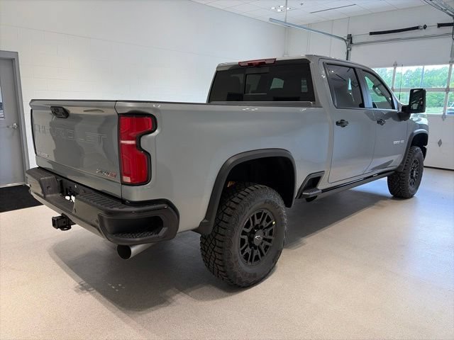 New 2026 Chevrolet Silverado 2500 ZR2 AWD/4WD image 6