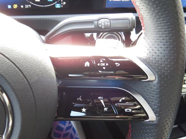 Used 2025 Mercedes-Benz CLA 250 4MATIC image 11