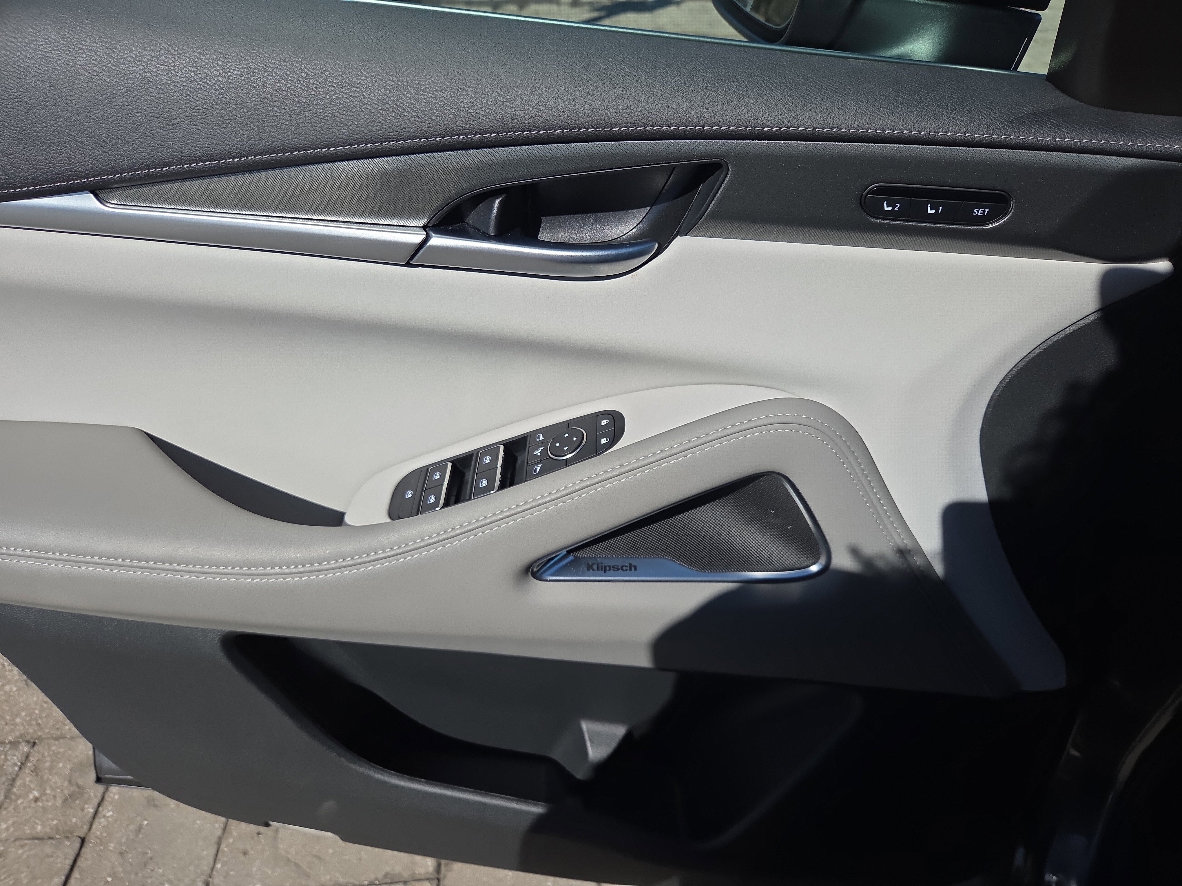 Used 2026 INFINITI QX60 Luxe w/ Cargo Package image 6