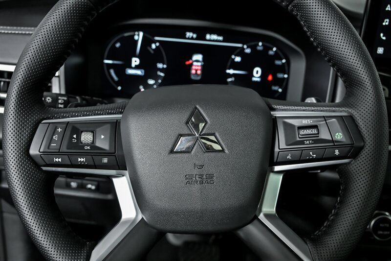 New 2026 Mitsubishi Outlander SE AWD/4WD image 20