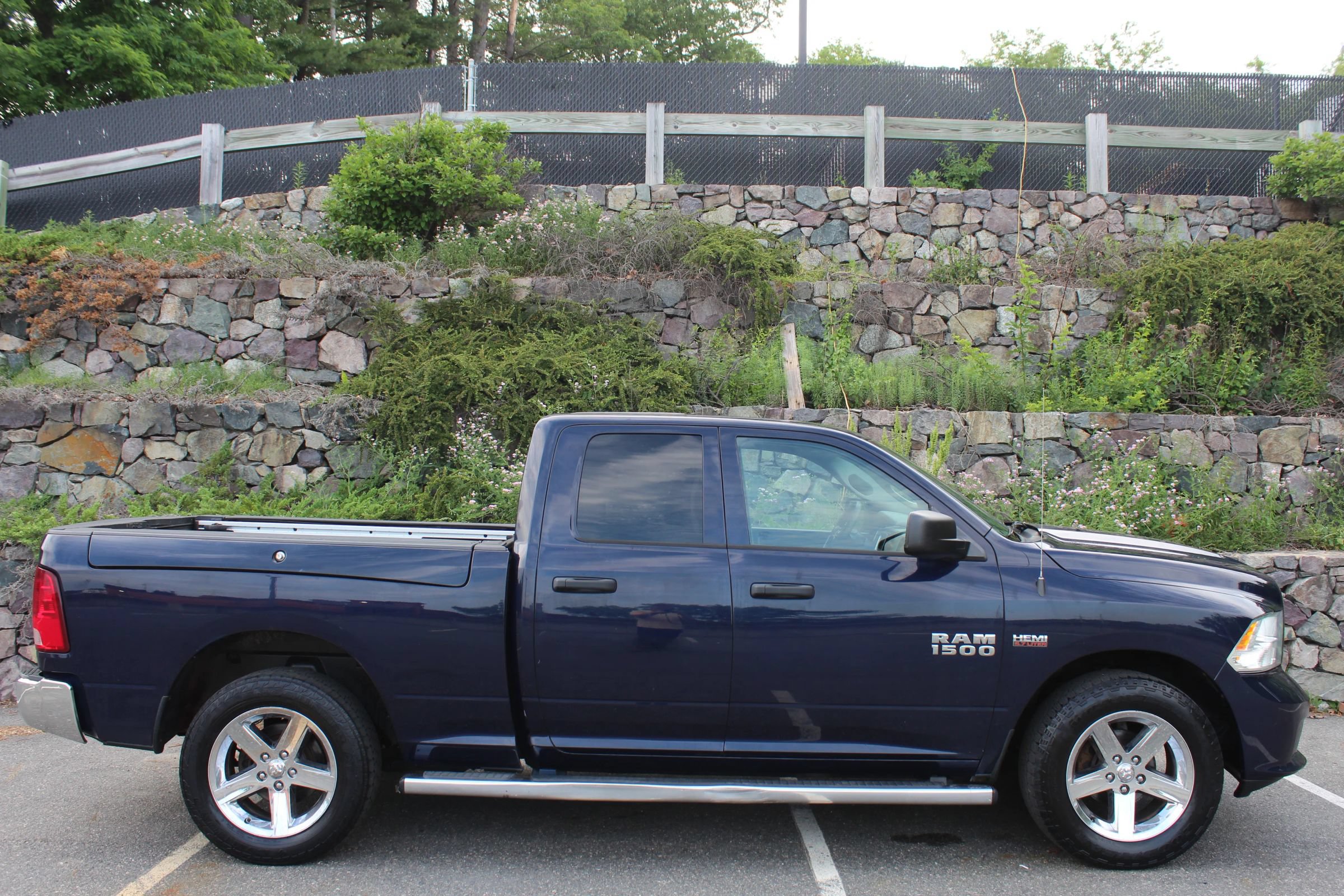 Used 2015 RAM 1500 Express AWD/4WD image 5