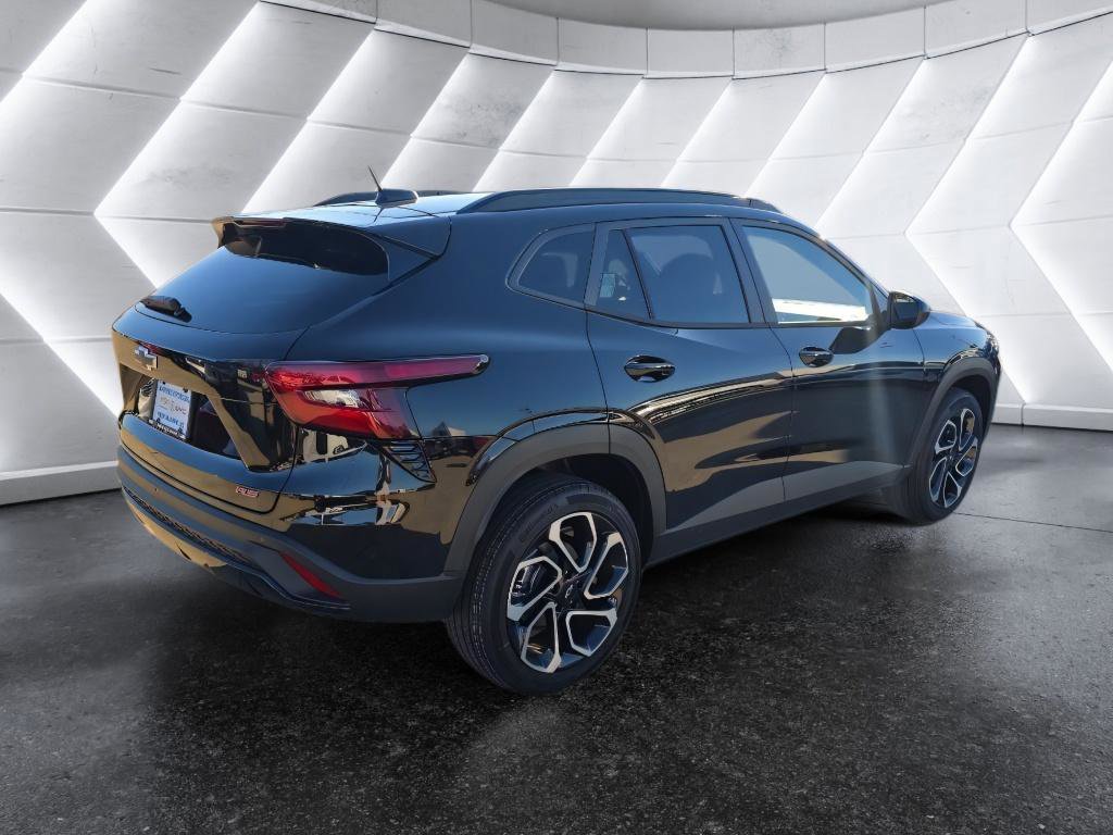 New 2026 Chevrolet Trax RS image 5