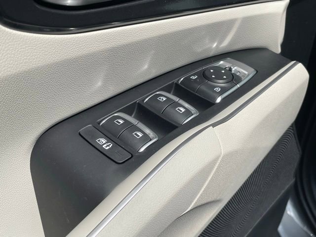 New 2025 Kia Sorento S image 12