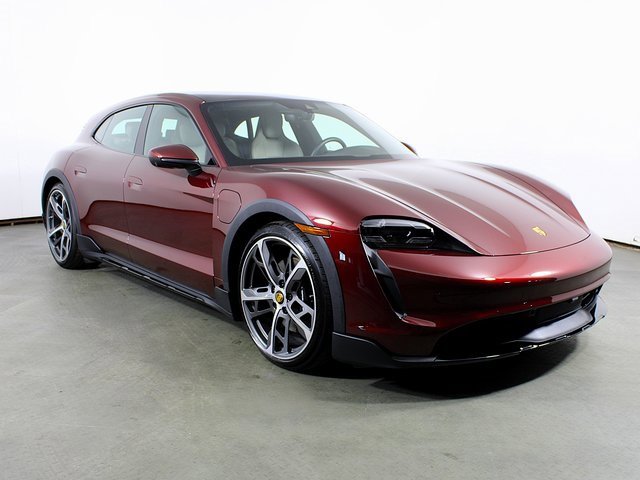 Used 2023 Porsche Taycan 4S image 9