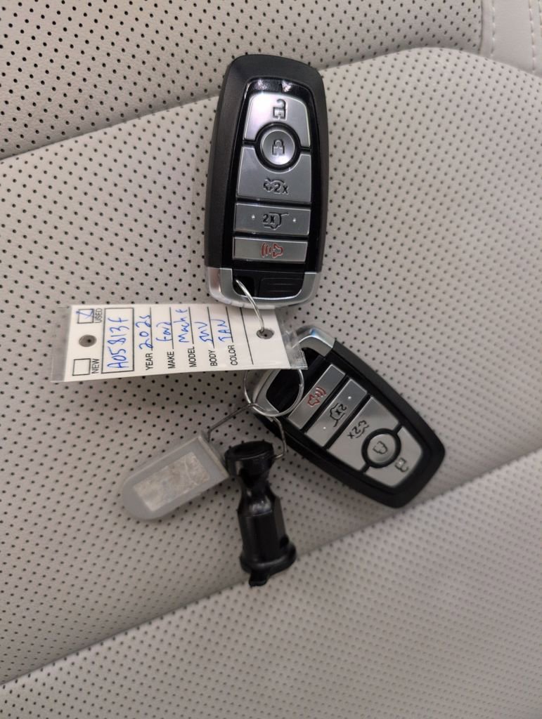 Certified 2025 Ford Mustang Mach-E Premium image 44