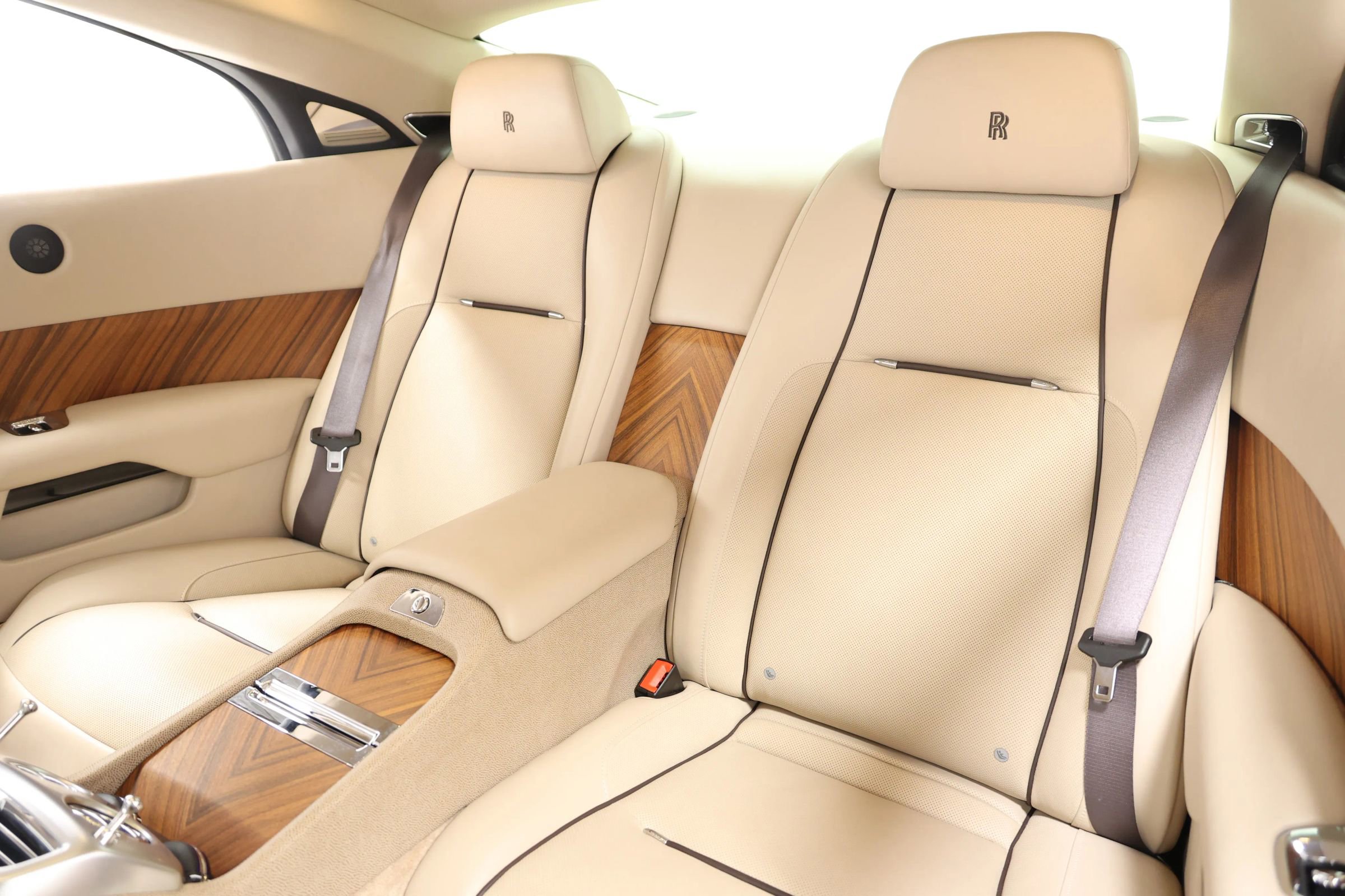 Used 2014 Rolls-Royce Wraith image 4