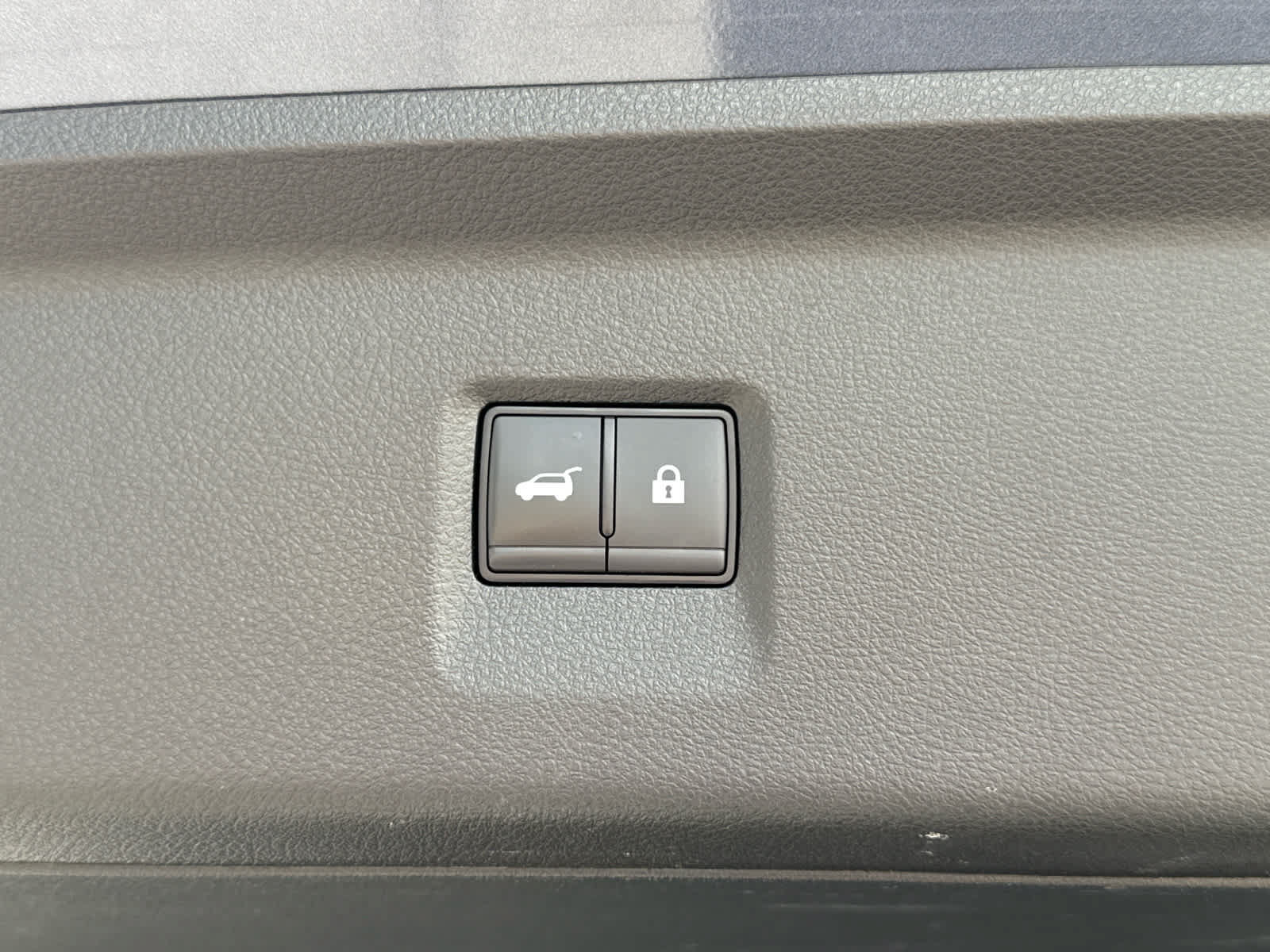 Used 2025 INFINITI QX60 Sensory AWD/4WD image 30