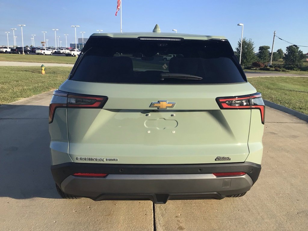 New 2026 Chevrolet Equinox LT w/ Convenience Package II image 5