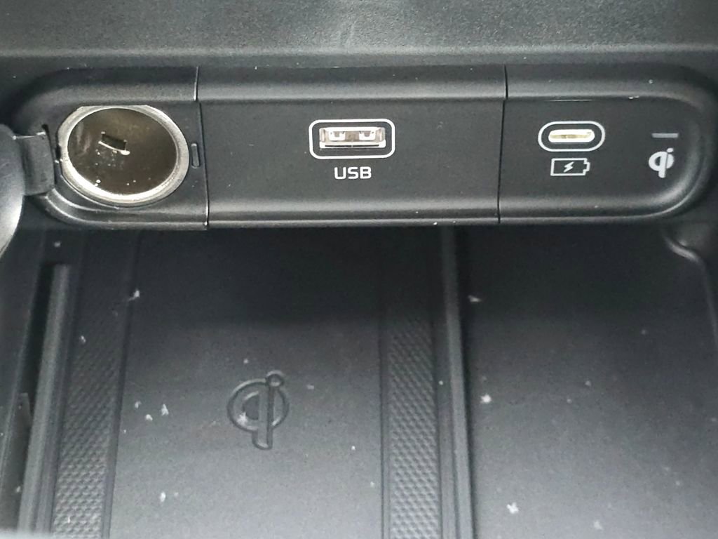 New 2025 Kia Telluride S image 28