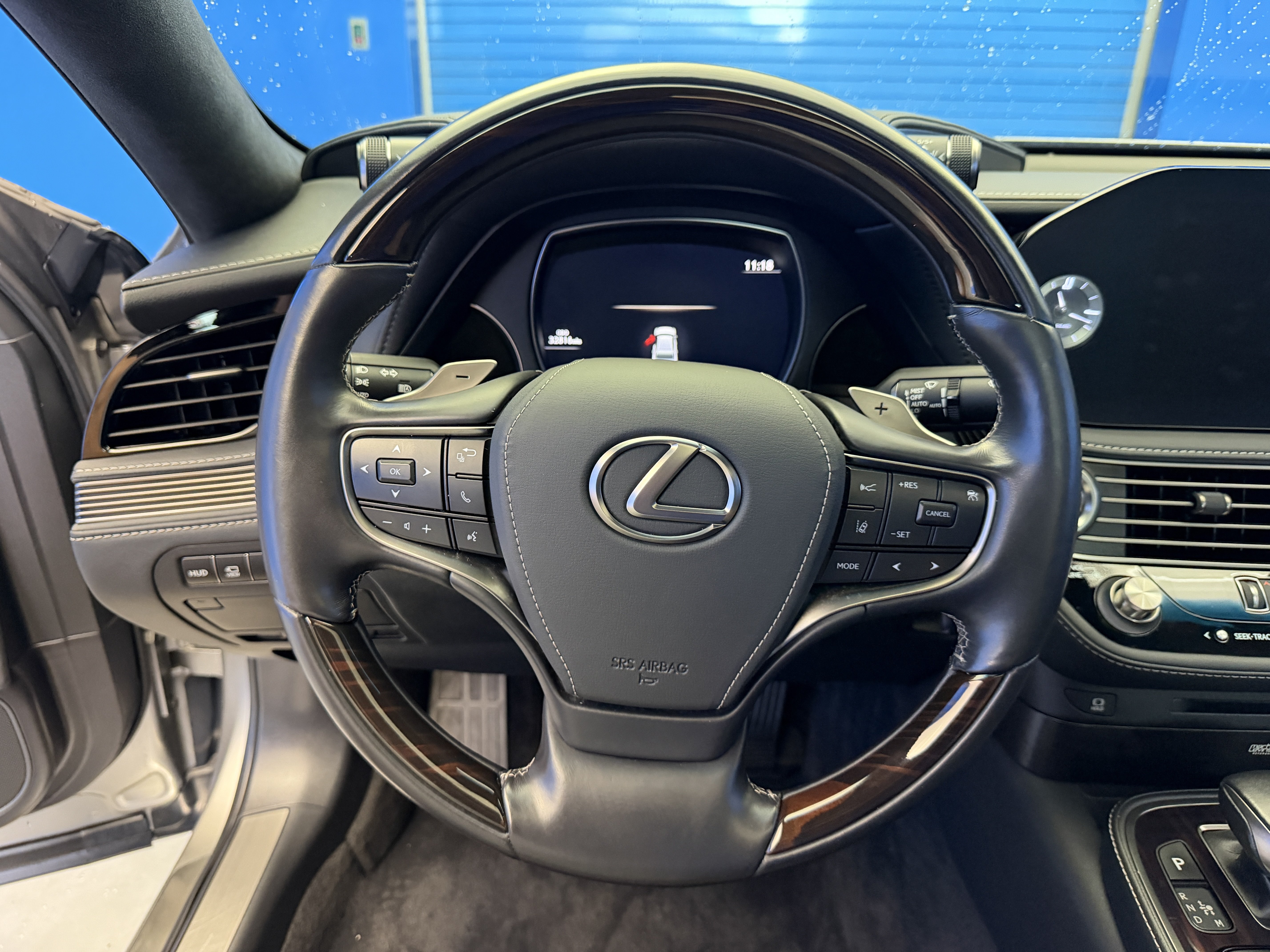 Used 2021 Lexus LS 500 w/ Interior Upgrade Package RWD image 14