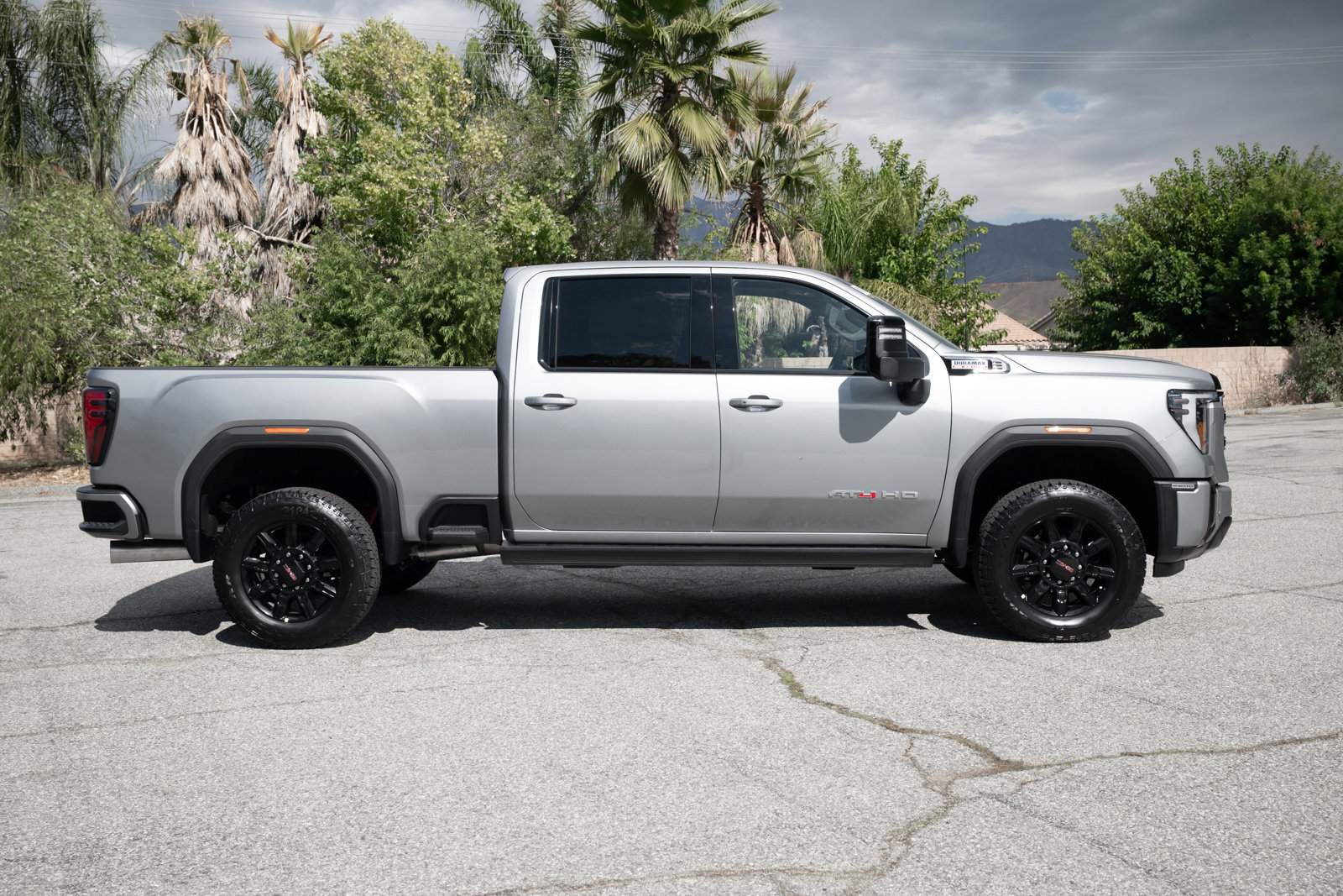 New 2026 GMC Sierra 2500 AT4 w/ AT4 Premium Plus Package image 3