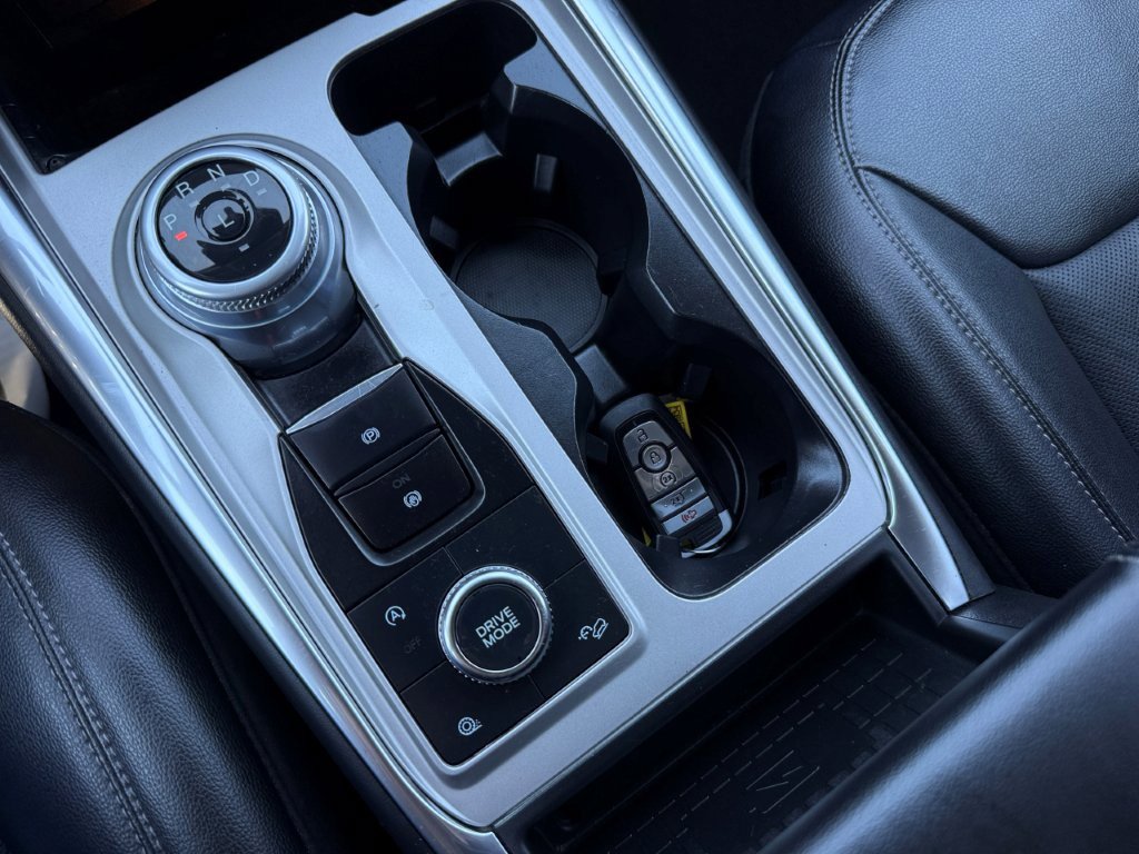 Certified 2023 Ford Explorer Limited AWD/4WD image 40