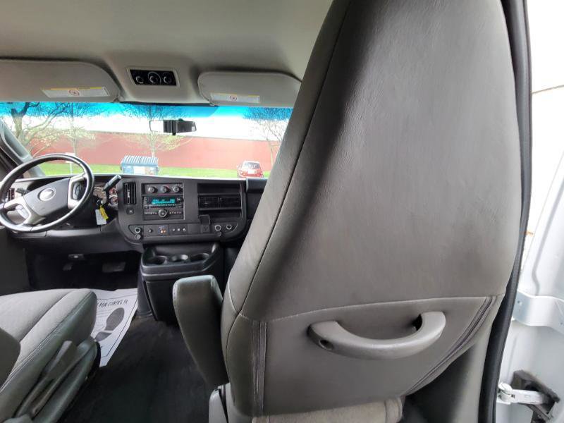 Used 2016 Chevrolet Express 2500 LS RWD image 31