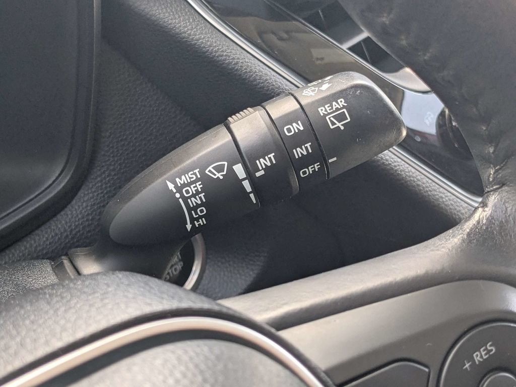 Used 2023 Toyota Corolla Cross LE FWD image 25