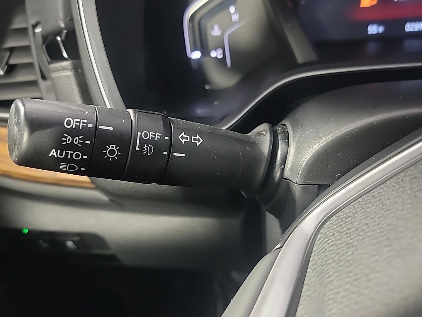 Certified 2021 Honda CR-V Touring image 30