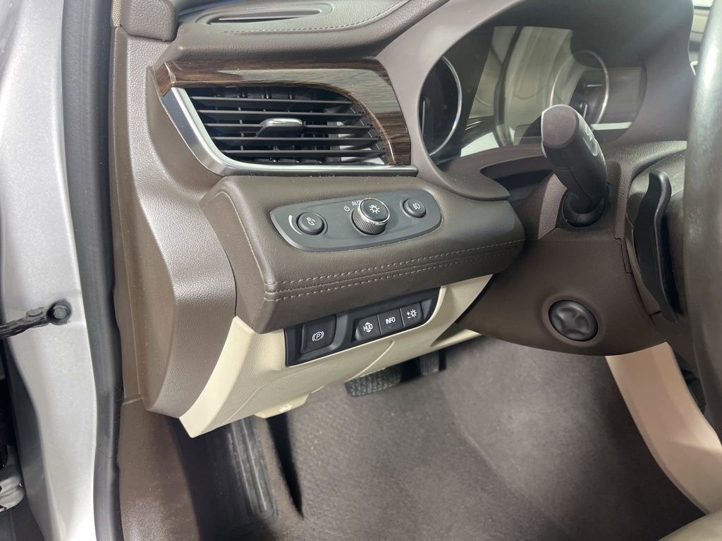 Used 2017 Buick LaCrosse Premium image 24