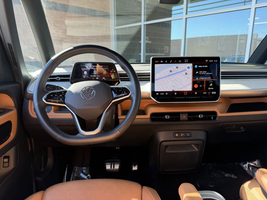 Used 2025 Volkswagen ID. Buzz Pro S Plus image 16