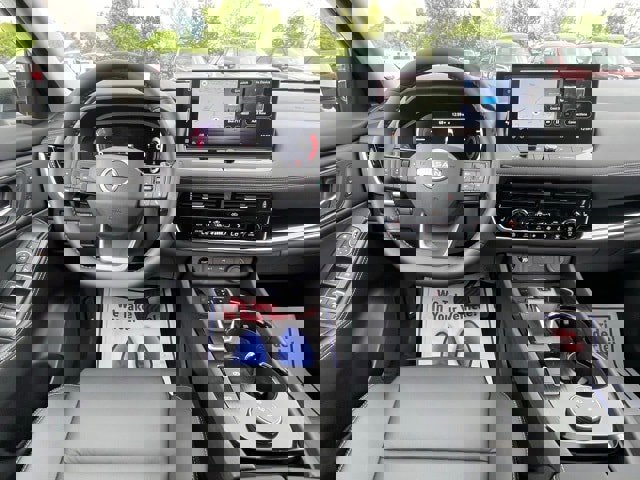 New 2025 Nissan Rogue SL w/ Tech Package image 22