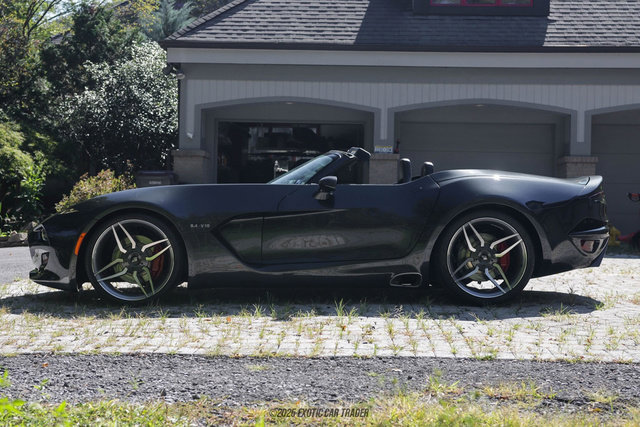 Used 2014 SRT Viper GTS w/ GTS Laguna Interior Package image 3