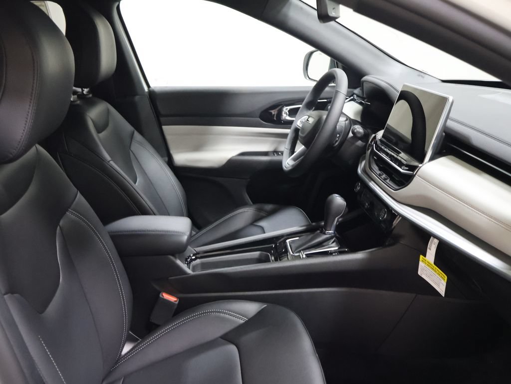 New 2026 Jeep Compass Limited AWD/4WD image 18