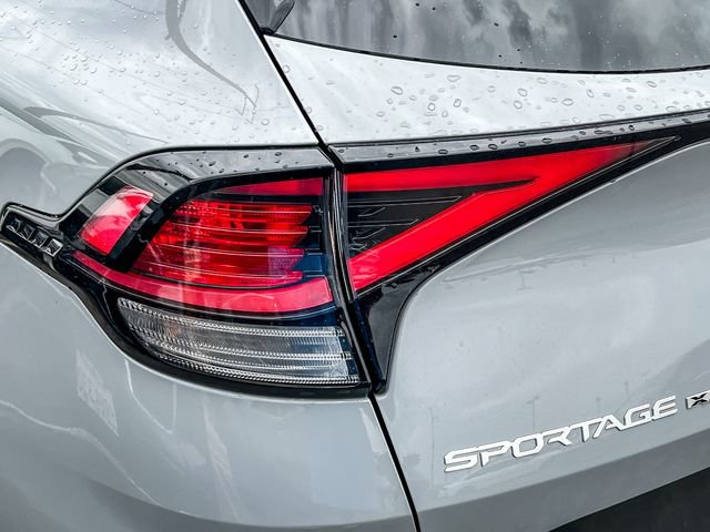 Certified 2024 Kia Sportage X-Pro AWD/4WD image 10