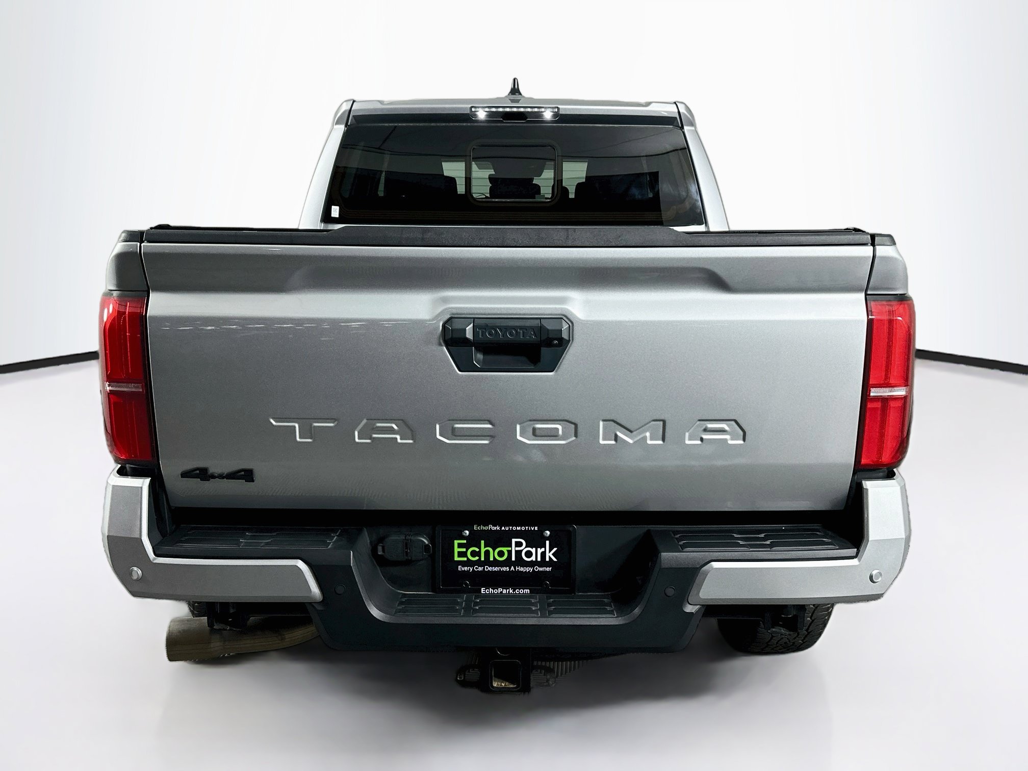 Used 2024 Toyota Tacoma TRD Off-Road w/ TRD Off Road Upgrade Package AWD/4WD image 7