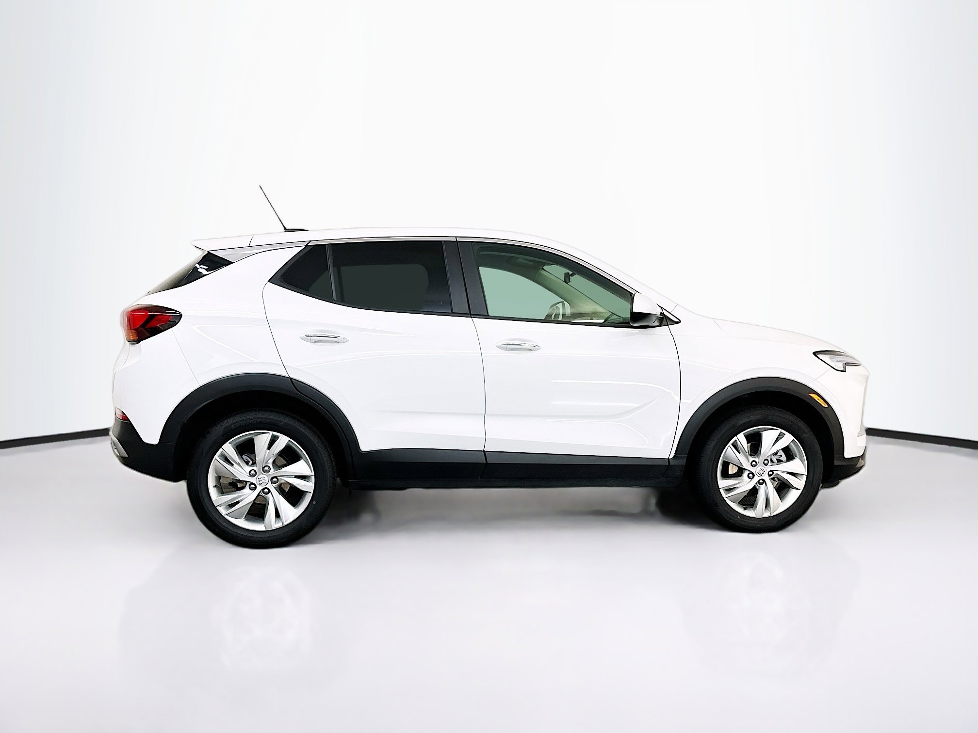 Used 2025 Buick Encore GX Preferred image 10