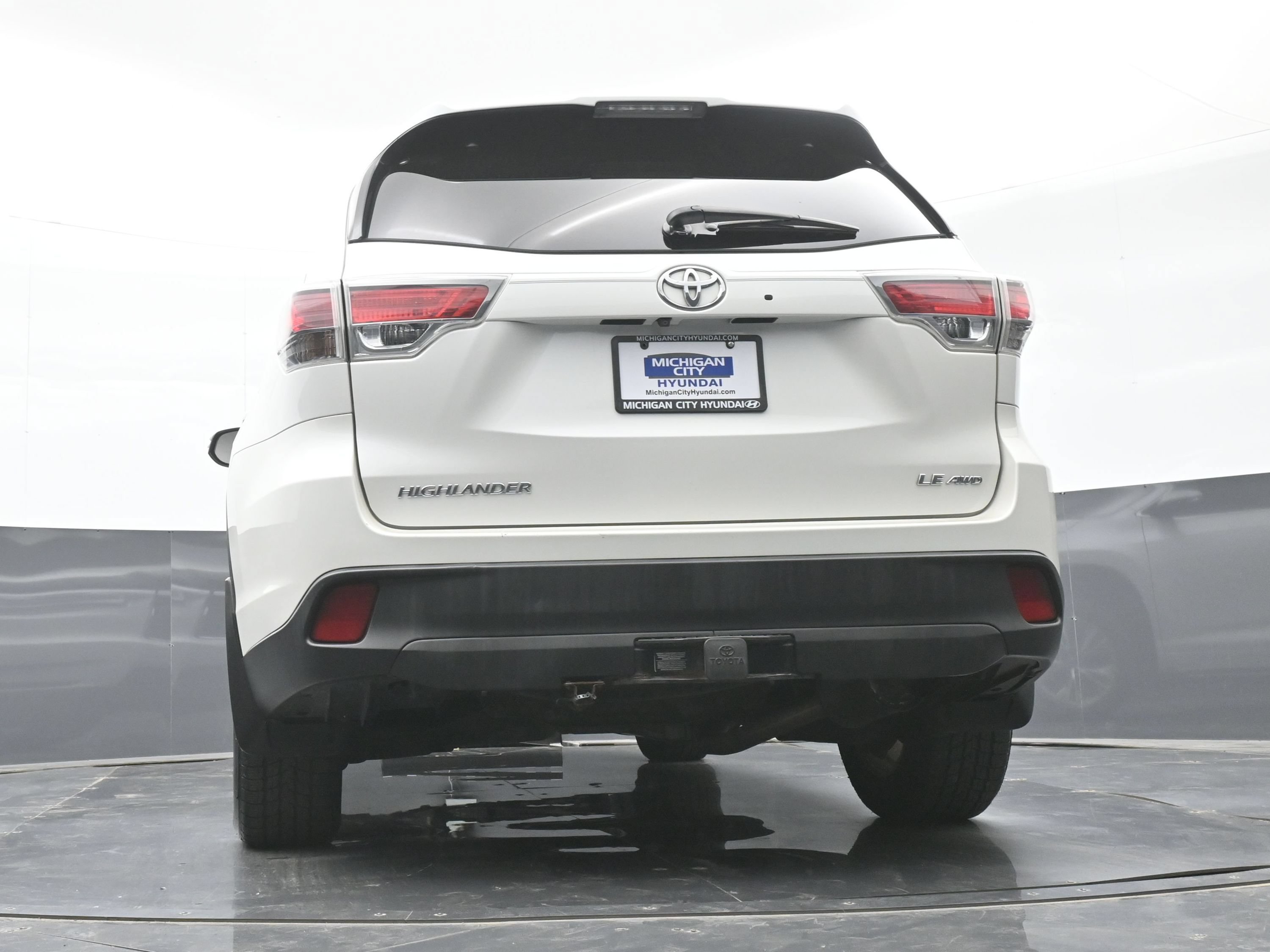 Used 2015 Toyota Highlander Plus AWD/4WD image 41