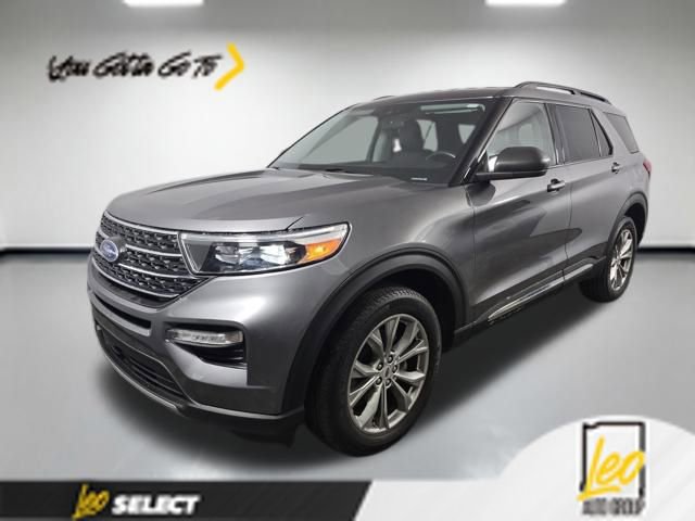 Used 2023 Ford Explorer XLT w/ Equipment Group 202A AWD/4WD image 1