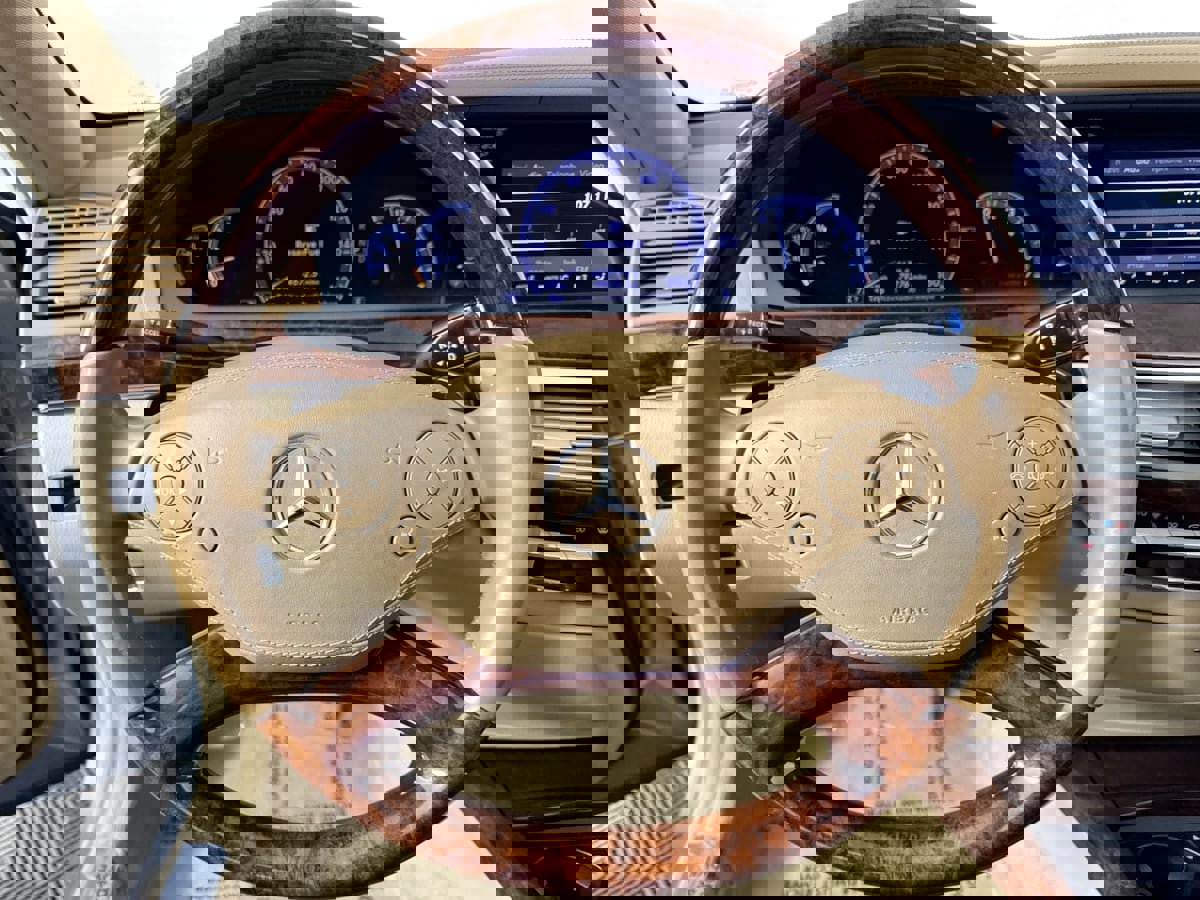 Used 2013 Mercedes-Benz S 550 Sedan image 13