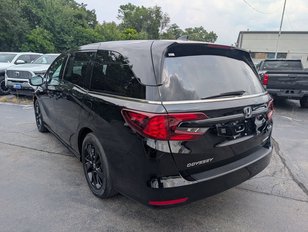 Used 2023 Honda Odyssey Sport image 5