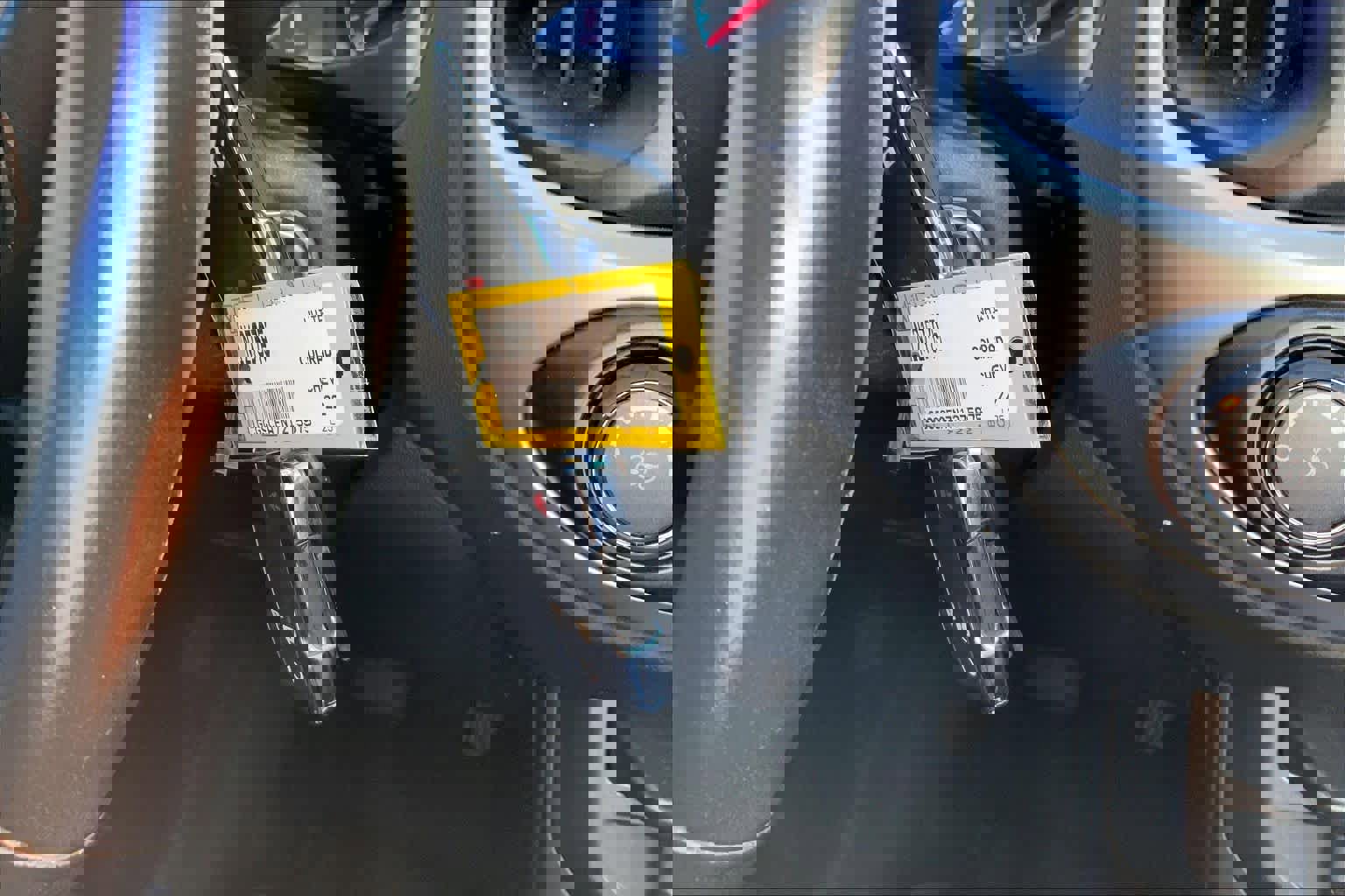 Used 2022 Chevrolet Colorado LT w/ Chrome Appearance Package image 13